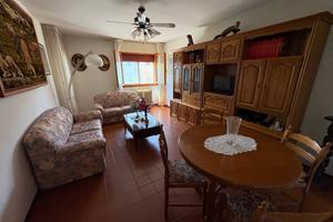 Appartamento di 87 m² con 4 locali e box auto a Fe
