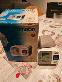 Miauratore di pressione Omron da polso