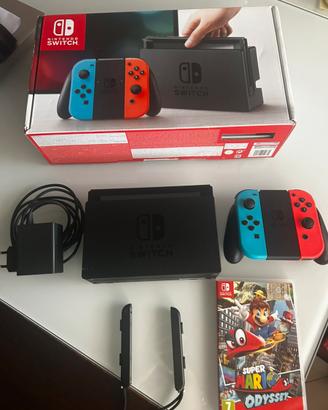 Nintendo Switch completa + super mario odyssey