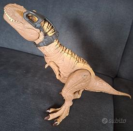Jurassic World T-Rex Caccia E Divora