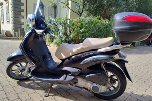 Scooter Beverly Tourer 300 i e