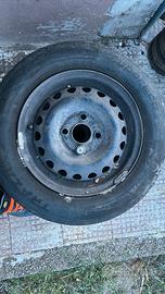 4 cerchi in ferro e gomme fa 13