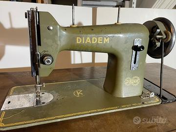 Macchina da cucire Diadem anni 50 mobile Necchi