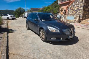 Opel Insignia - pochi km