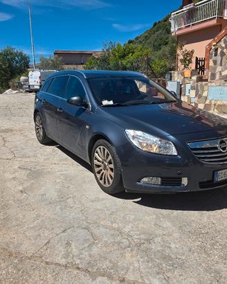Opel Insignia - pochi km