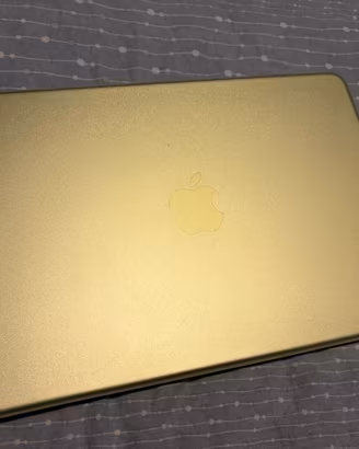 Macbook Neo 512 gb + apple care