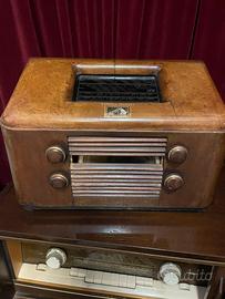 Radio epoca LA VOCE DEL PADRONE MOD 406
