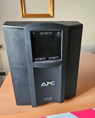 APC Smart-UPS C 1000 (USATO)

