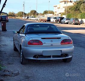 MG MGF 1.8i con assetto a ghiera regolabile