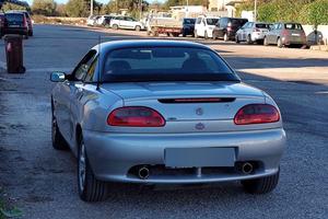 MG MGF 1.8i con assetto a ghiera regolabile