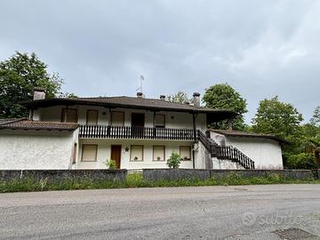 APPARTAMENTO BICAMERE: atmosfera, posizione e d...