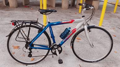 city bike Bianchi Spillo.gruppo Shimano Altus