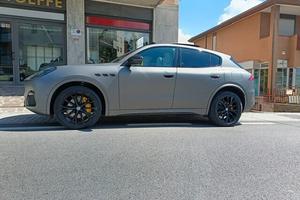 Maserati Grecale MHEV 330 CV AWD Modena, UFF., UNI