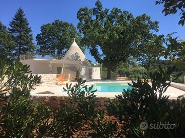 Trullo con piscina