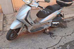 Piaggio Beverly 500 non marciante