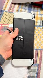 Nintendo switch completa versione oled