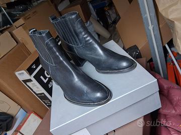 SCARPE