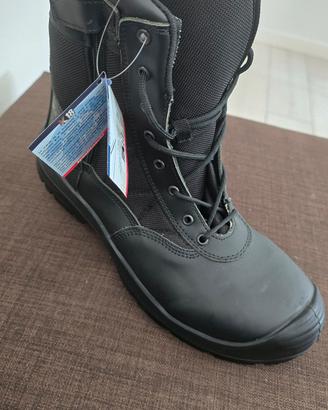 Anfibi antinfortunistici per lavoro, caccia ecc