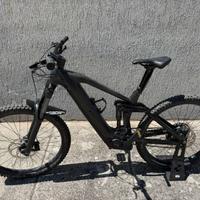 Cube Stereo Hybrid 160 HPC Race 625 27.5 TG. M