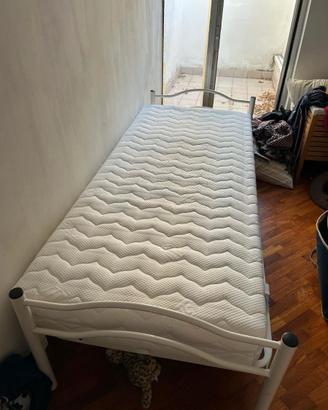 Letto e materasso singolo (80x190)