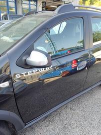 Porta anteriore sx nuda DACIA SANDERO del 2018