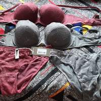 2 completi reggiseno e mutandina pizzo SiSi TG. 3