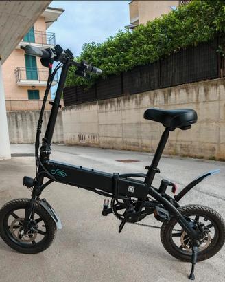 bicicletta elettrica Fido D1