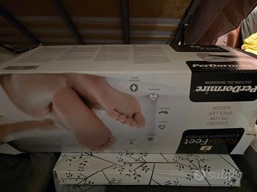 Cuscino feet per dormire