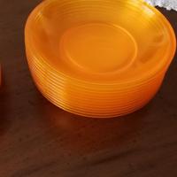 piatti plastica riutilizzabili 
