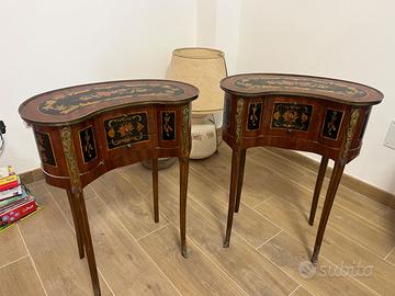 Comodini antichi