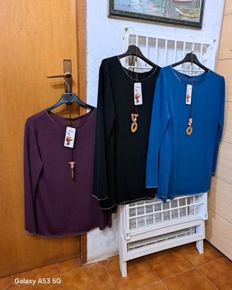 Maglia morbida donna NUOVA+collana Nuova