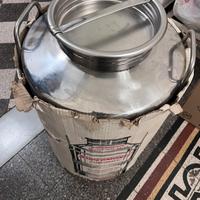 Contenitore in acciaio per olio evo