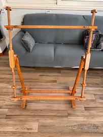 Telaio da ricamo in legno con base da pavimento