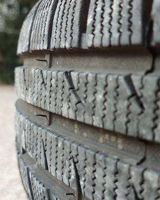 Cerchi è gomme invernali Fortuna 175 65 r14