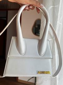 L’iconica borsa chiquito di Jaquemus