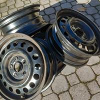 4 cerchi in ferro da 16