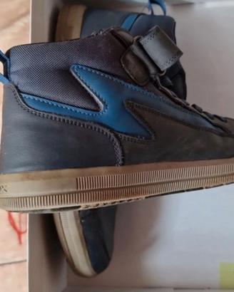 Sneakers scarpa ragazzo usata Geox 39