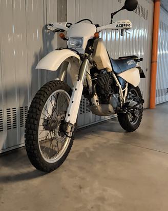 TT 600 59x