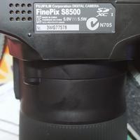 Macchina fotografica completa di borsa