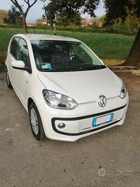 VOLKSWAGEN up - 2015
