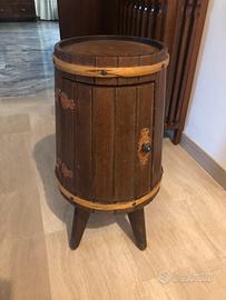 Porta bottiglie in legno