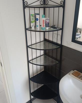 scaffale bagno ritirabile a Milano