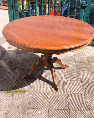 Tavolo rotondo antico da 4/6 persone