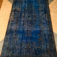 Tappeto vintage lavorato a mano