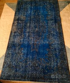 Tappeto vintage lavorato a mano