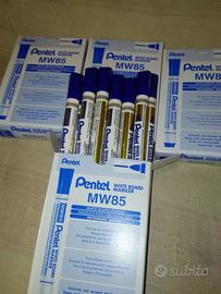 5 scatole da 12 pennerelli per lavagna Pentel MW85