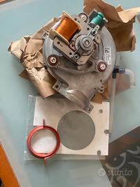 Attivatore fumi /motorino fumi/estrattore ariston