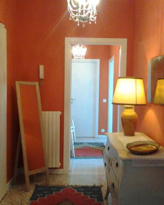 CAMERE A RHO SOLO DONNE da 550 TUTTO COMPRESO