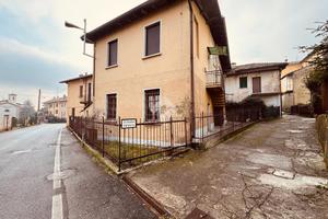 3 LOCALI A CASATENOVO