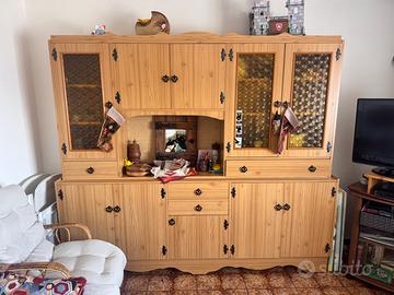 credenza soggiorno + tavolo allungabile e sedie